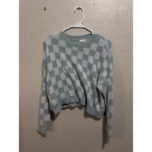Woman’s Debut Cropped Checkered Sweater Size Large